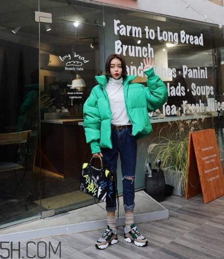 面包服搭配什么鞋子？面包服搭配鞋子圖片