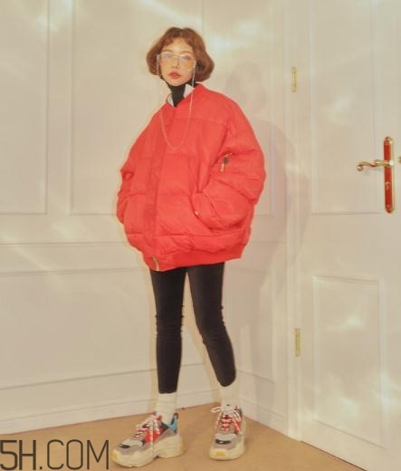 面包服搭配什么鞋子？面包服搭配鞋子圖片