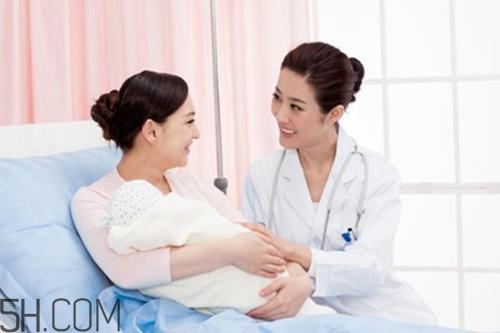 順產(chǎn)時(shí)吃什么補(bǔ)充體力？生孩子時(shí)可以吃東西嗎？