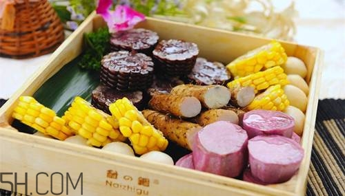 冬季飲食的注意事項(xiàng)是什么？冬季下雪天該如何穿衣？