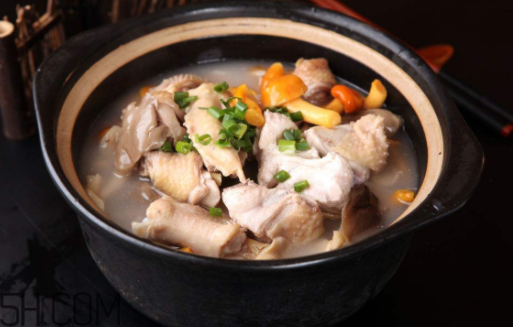 喝湯為啥比吃肉更容易長(zhǎng)膘？吃肉比喝湯更有利于健康