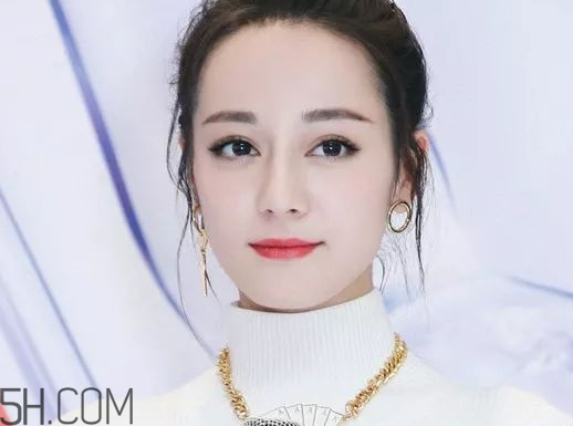 V型眼線怎么畫？V型眼線畫好美到冒泡