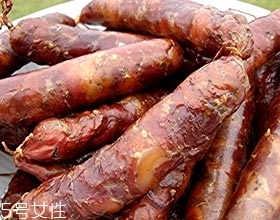 臘腸和香腸有什么區(qū)別？臘腸香腸概念不同
