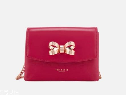 ted baker包包質(zhì)量好嗎？少女感爆棚的輕奢品牌