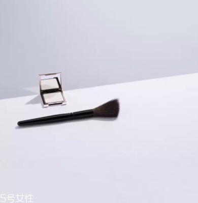 高光刷哪個牌子好？好用到哭的高光刷