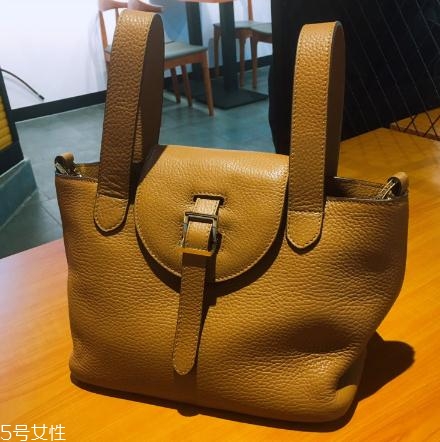 meli melo搖籃包多少錢？原來它這么便宜