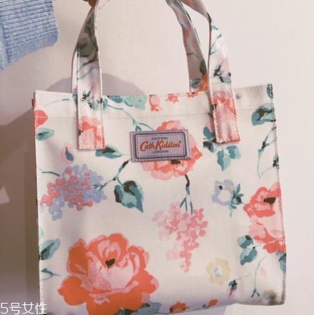 cath kidston是什么牌子？少女最愛的小碎花風(fēng)代表