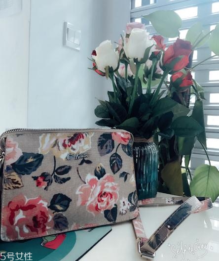 cath kidston什么檔次？英國復(fù)古摩登品牌