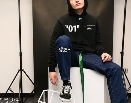 off white支線for all在哪買？來(lái)自潮流最尖端的碾壓