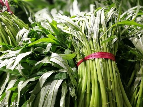 如何洗凈空心菜上殘留農(nóng)藥？四大清洗方法