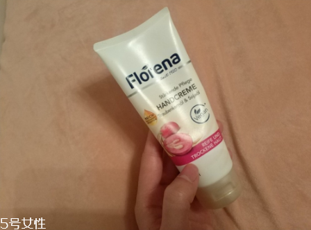 德國florena天然乳木果油護手霜好用嗎？平民價格貴婦享受