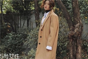 卡其色大衣里面穿什么？讓你穿出高級(jí)感