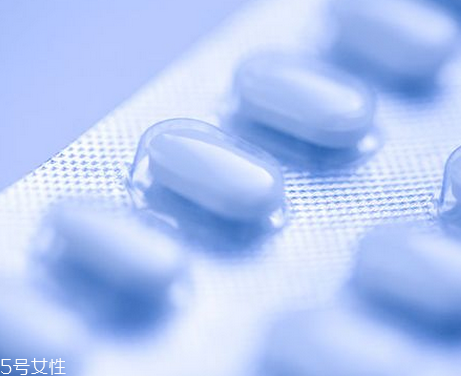 葉酸要吃多久？孕期葉酸補充量