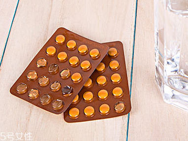 葉酸和鈣片可以同時吃嗎？葉酸和鈣片同吃無害