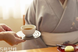 茶怎么喝最保健？早午晚三餐都能喝