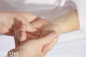 哪些按摩方法能強身健體？常按這部位疏通血液