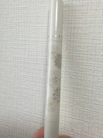 遮瑕棒什么牌子好？6款網(wǎng)紅遮瑕棒幫你解決肌膚問題