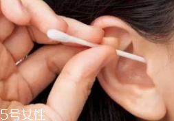 耳屎過多的真相是什么？有可能是咽喉發(fā)炎了