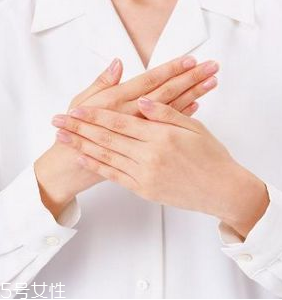 女人體質(zhì)虛寒如何調(diào)理？飲食調(diào)理是關(guān)鍵