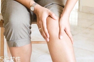 坐火車腿麻怎么辦？這個小物件拯救腿部浮腫