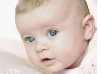 怎樣應(yīng)對寶寶口臭問題？體內(nèi)外調(diào)節(jié)是關(guān)鍵