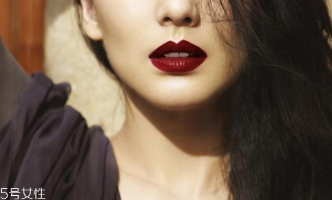姨媽色口紅什么牌子最好？秋冬流行色