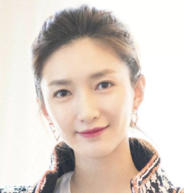 2018開年爆款色莓果紫，怎么涂更美？