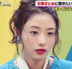 2018開年爆款色莓果紫，怎么涂更美？