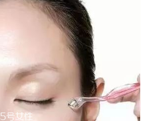 眉型為什么很奇怪？眉頭沒畫好