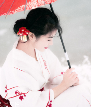 鹿胎膏會(huì)發(fā)胖嗎？鹿胎膏無(wú)致胖風(fēng)險(xiǎn)