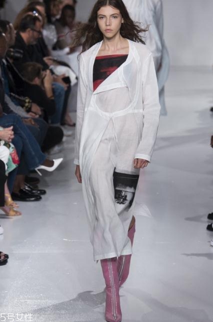 calvin klein2018春夏系列怎么樣_有哪些款式？