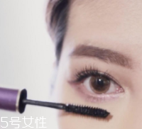 2018開(kāi)運(yùn)妝容怎么化？精致幸福桃花妝get