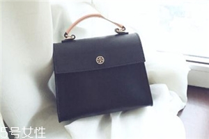 tory burch是什么檔次？最值得買(mǎi)的輕奢包包
