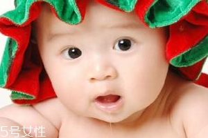 寶寶流口水怎么辦？這3點寶媽要注意