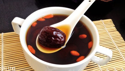 紅糖不能和什么一起吃？紅糖水可以加蜂蜜嗎？