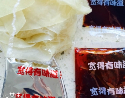 阿寬紅油面皮怎么泡？需要泡足這么長時間