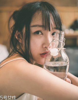 絲白祛斑軟膏多久見效？三個療程效果更佳