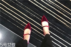 tabitha simmons是奢侈品嗎？紅毯上最常見的高跟鞋
