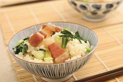 哪三種剩菜不能放冰箱里？這幾種剩菜吃不得