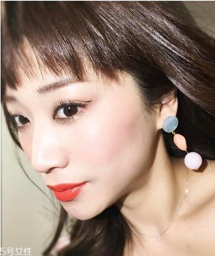 什么是折痕眼線？完整畫眼妝的順序