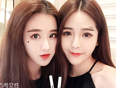 眼線筆硬頭和軟頭的哪個好用？單眼皮眼妝教程
