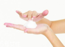 硅膠的潔面儀好用嗎？不要使用過多