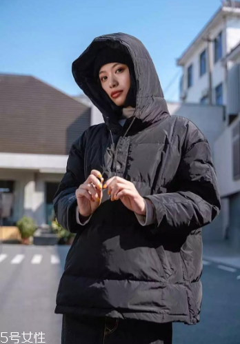 羽絨服怎么穿顯高？這個冬天溫暖不減造型