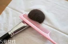 化妝刷怎么挑選？9種化妝刷全解析