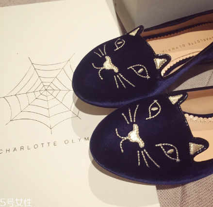 charlotte olympia貓咪鞋多少錢？平底鞋中的萌貨代表