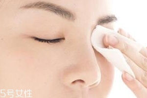 卸妝必備工具有哪些？這3種缺一不可