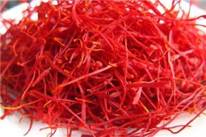 藏紅花泡腳會不會上火？藏紅花性平和一般不上火