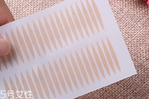 雙眼皮貼可以過夜嗎？不建議晚上貼
