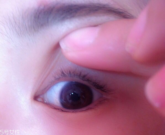 內(nèi)雙怎么畫眼線？內(nèi)雙眼皮畫眼妝技巧