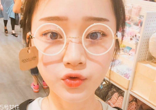 內(nèi)雙怎么畫眼線？內(nèi)雙眼皮畫眼妝技巧